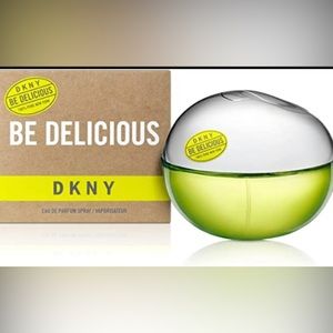 DKNY BE DELICIOUS PERFUME AND PURSE SET